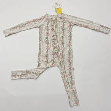 Load image into Gallery viewer, Ruffle Zippy
