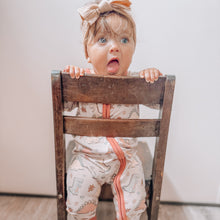 Load image into Gallery viewer, Roarin&#39; Cutie
